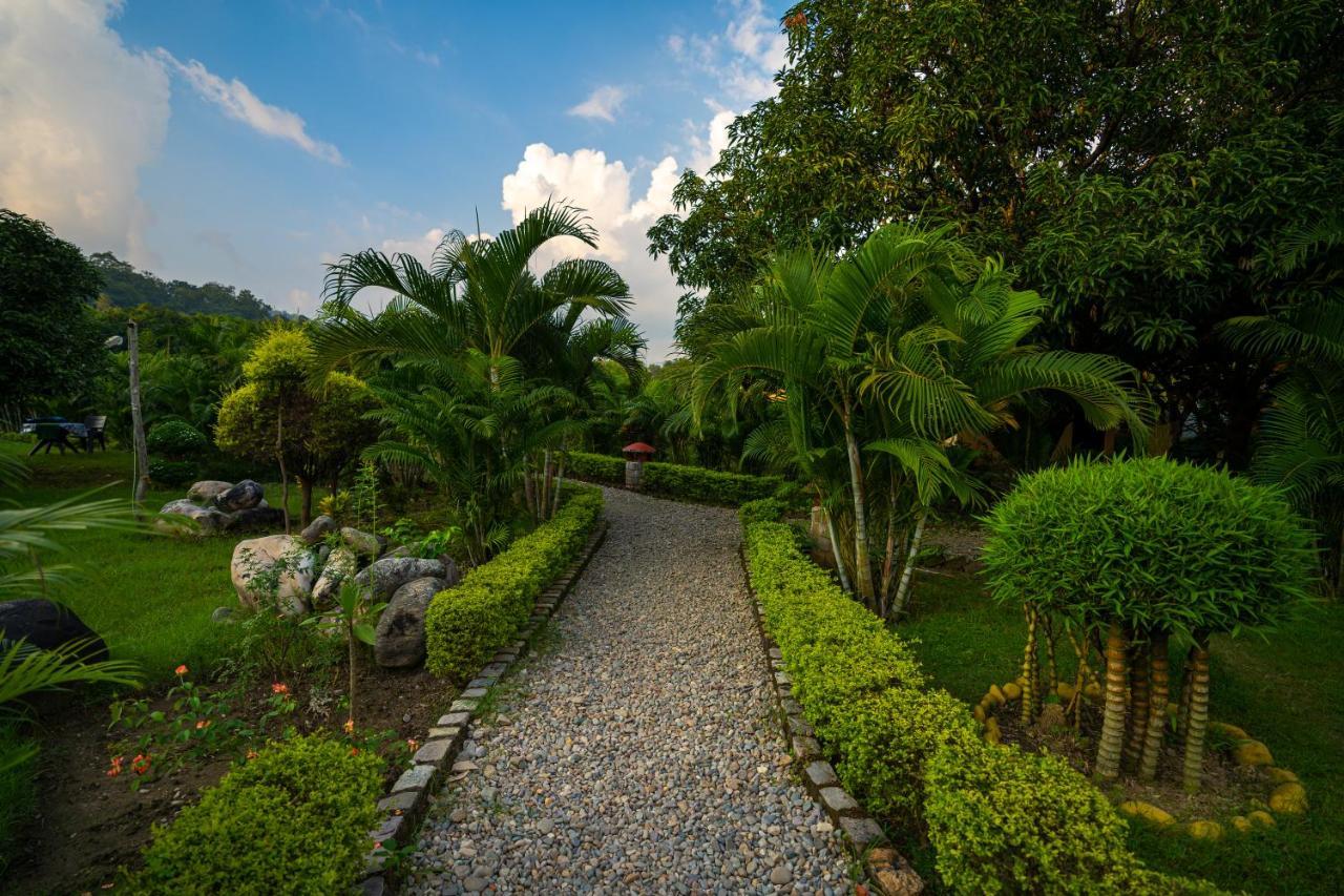 The Hosteller Jim Corbett Garjia Buitenkant foto
